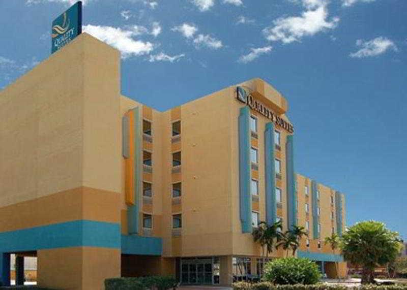 Cocoa Beach Suites Hotel Екстериор снимка