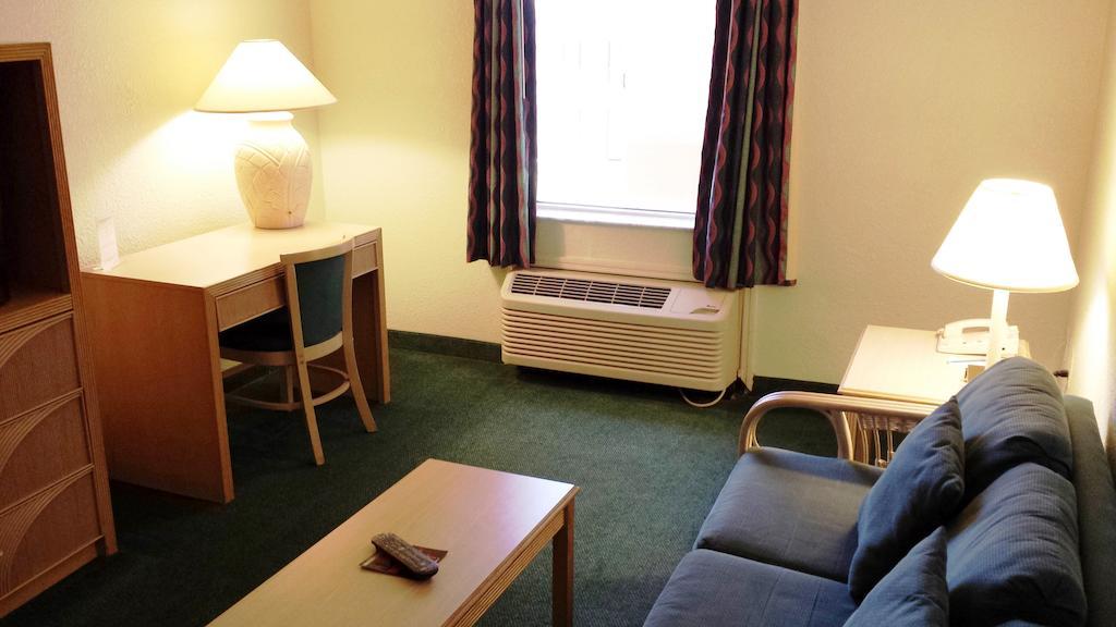 Cocoa Beach Suites Hotel Екстериор снимка